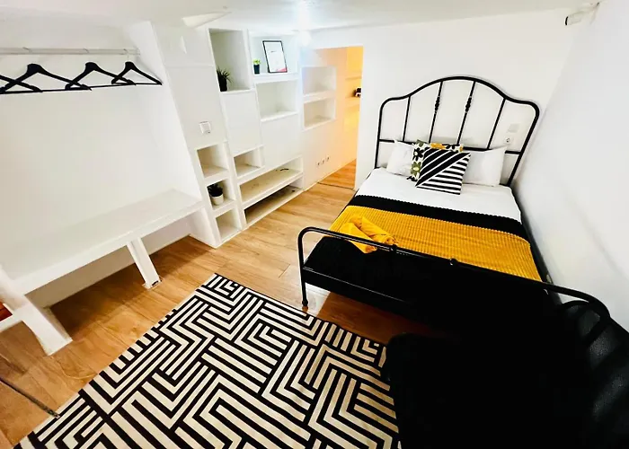 Apartment Cozy Lisbon, Close To Attractions Lissabon